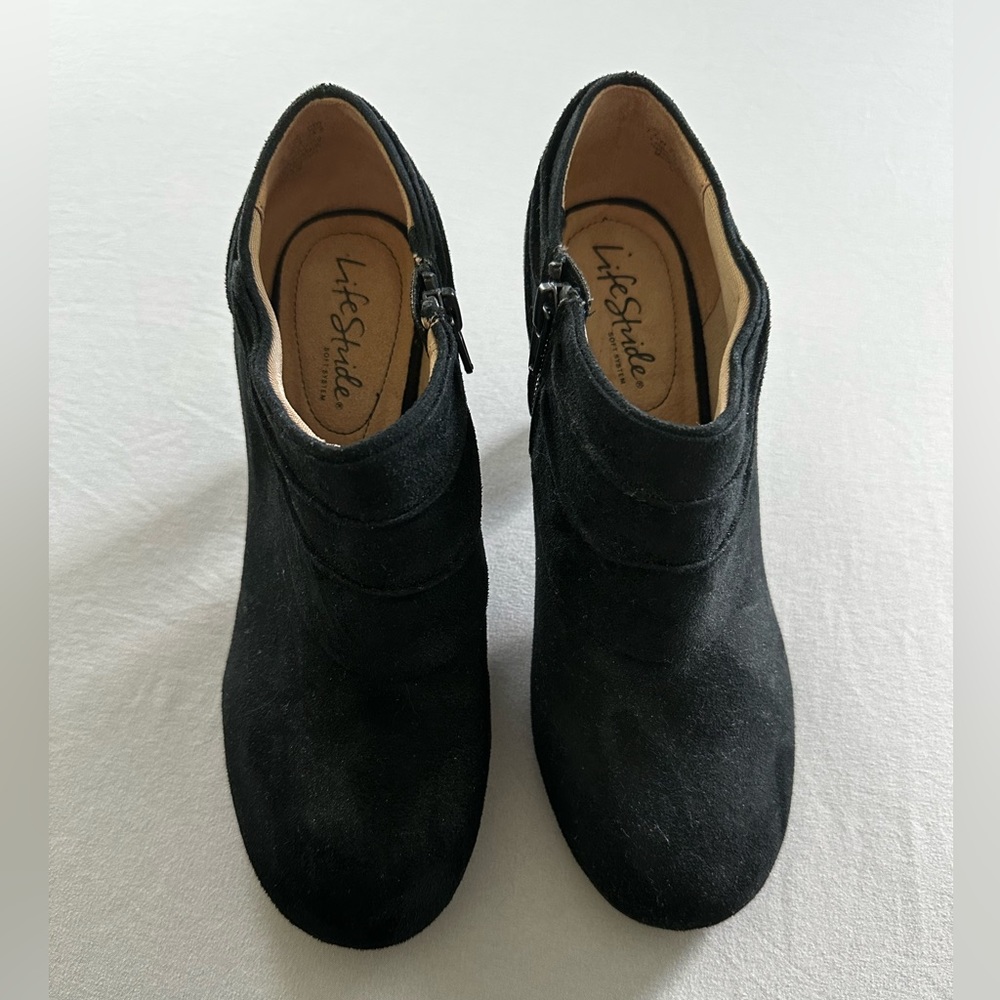 Women’s Ankle Boots. Size 7.5